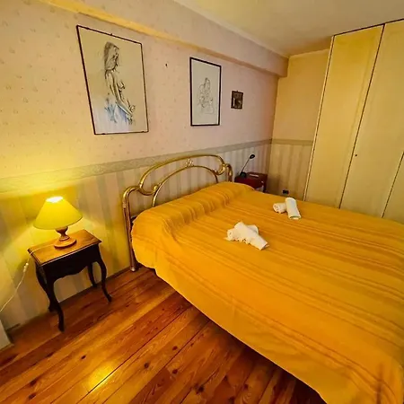 Lucia House *